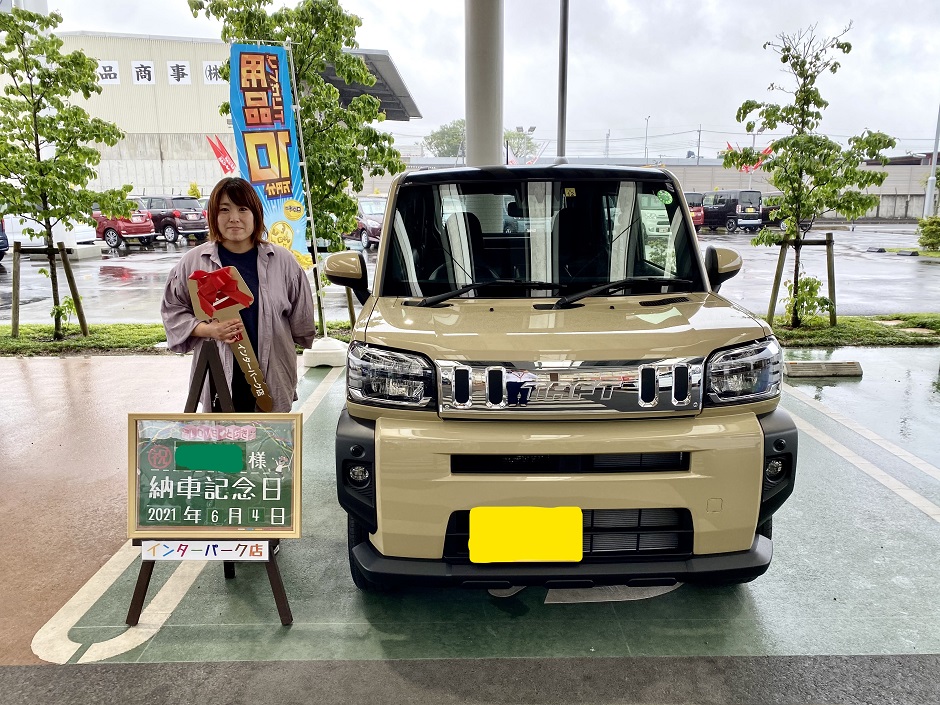 外装、エアロパーツ ダイハツ タフト フロントバンパー 新車外し 